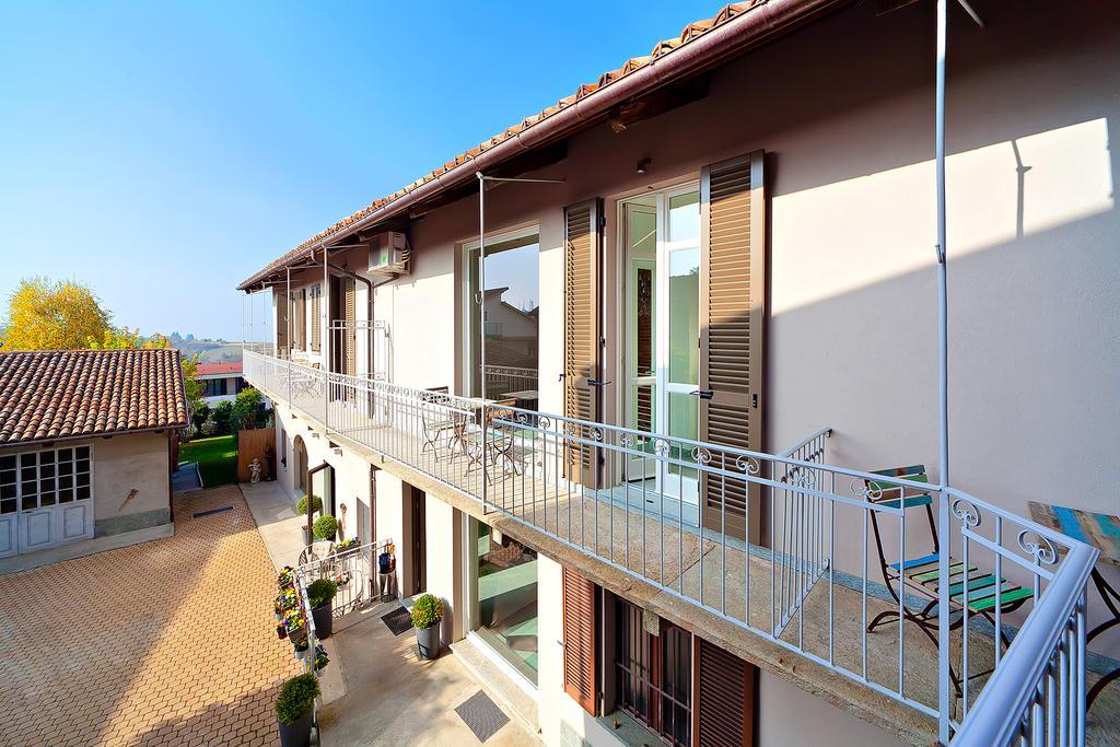 Hotel Casa Andrea La Morra Zewnętrze zdjęcie