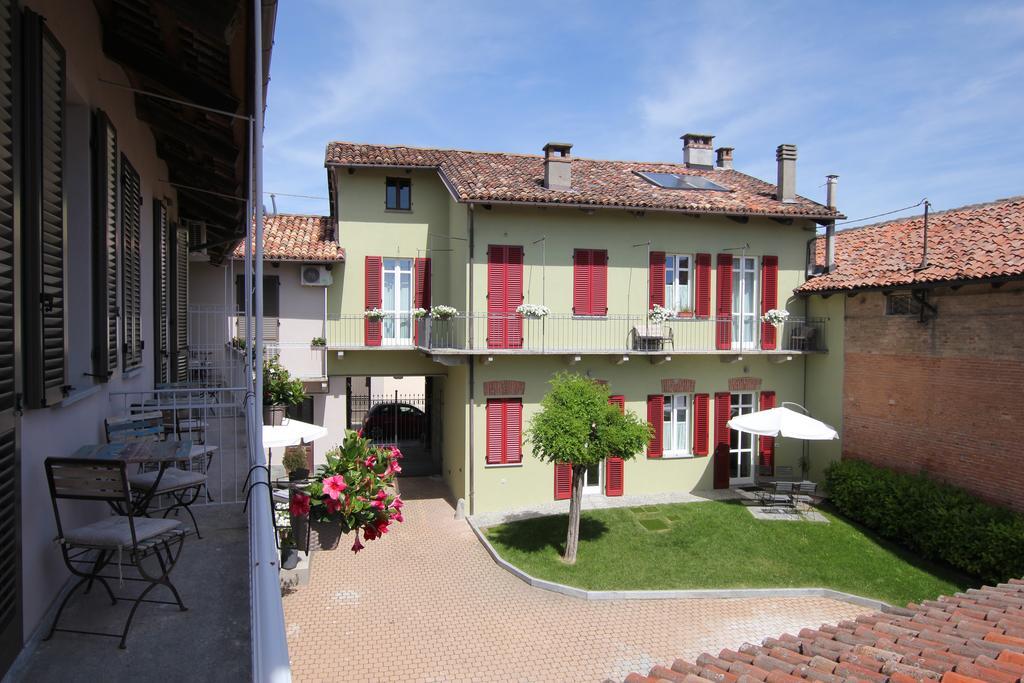 Hotel Casa Andrea La Morra Zewnętrze zdjęcie
