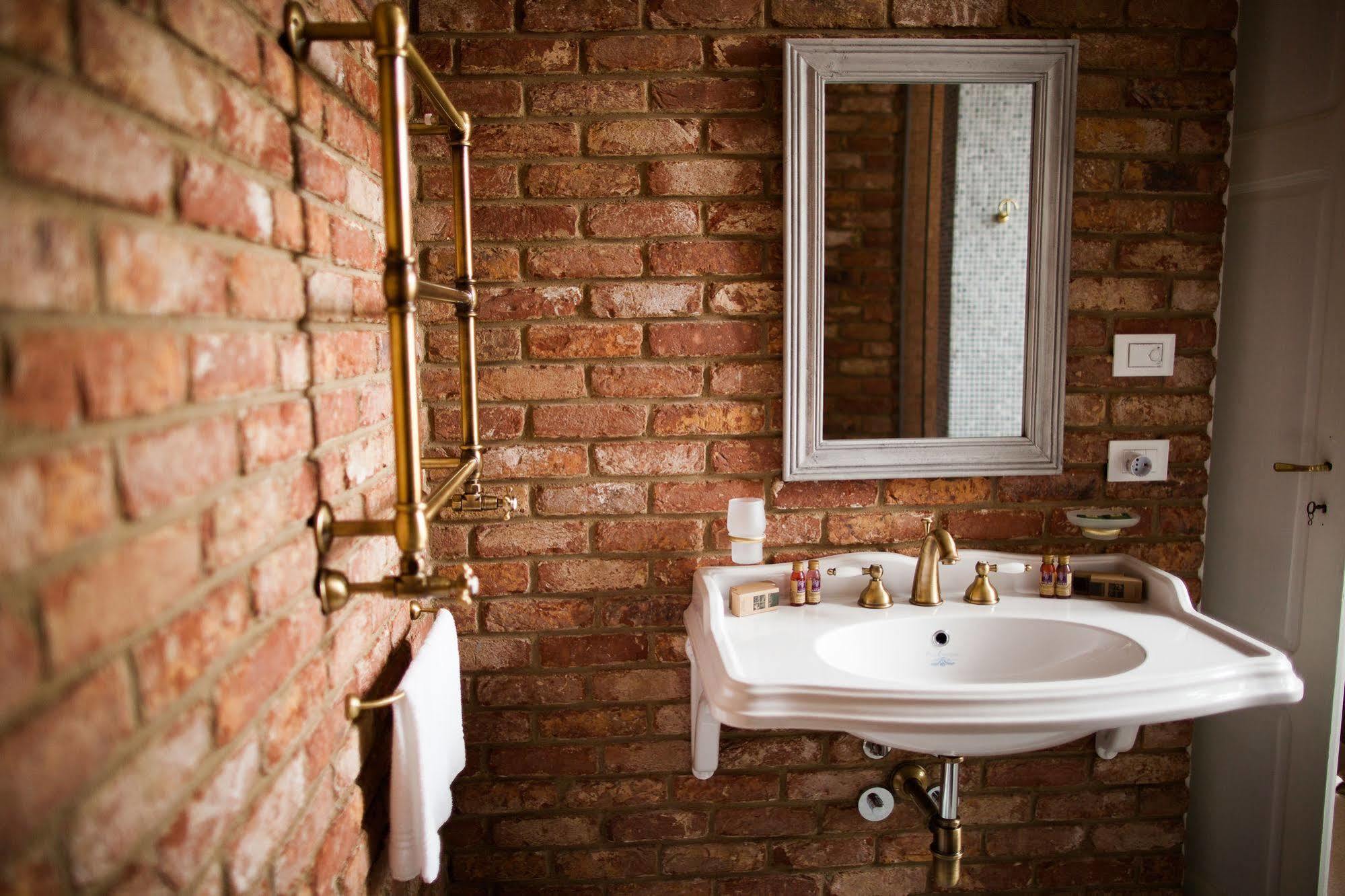 Hotel Casa Andrea La Morra Zewnętrze zdjęcie